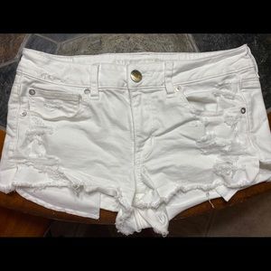 American Eagle Mid-rise shorties